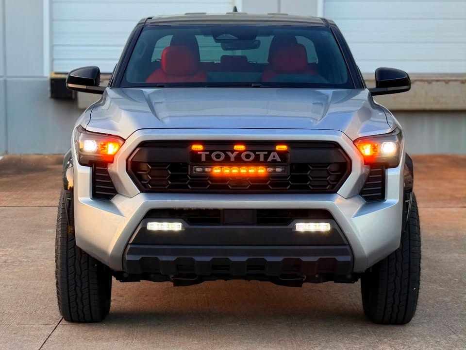 2024 Toyota Tacoma Double Cab · SR5 Pickup 4D 5 ft in Houston, TX (photo 3) — photo 3