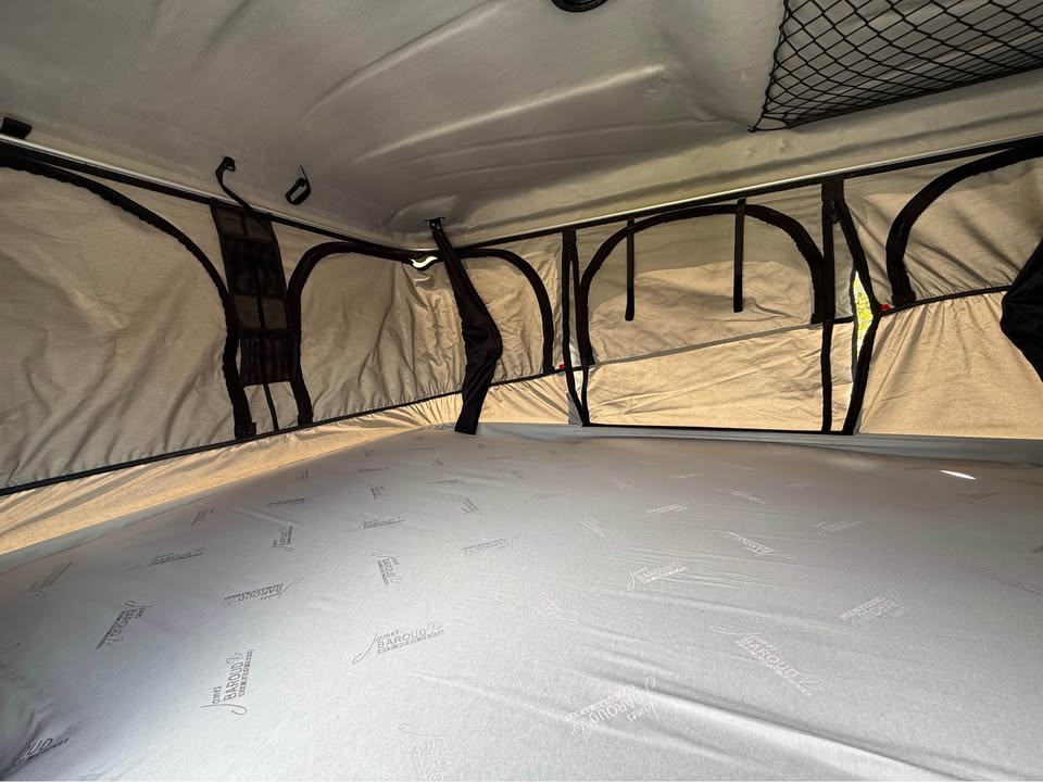 James Baroud Explorer EVO rooftop tent in Garden City, ID (photo 5) — photo 5