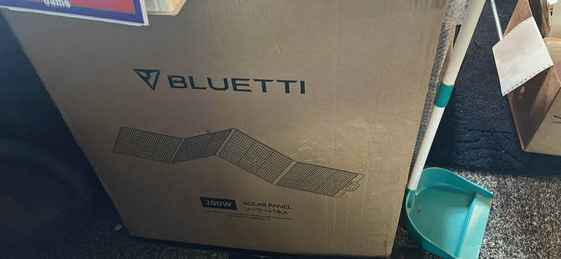 Bluetti AC200P 2000Wh Portable Power Station with 200W Solar Panel in New Windsor, NY (photo 2) — photo 2