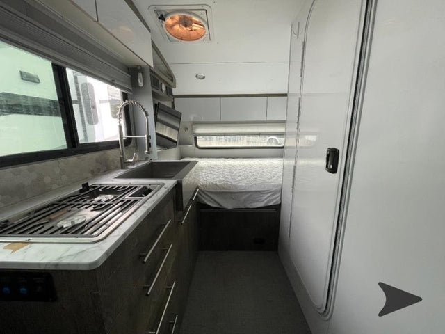 2021 Intech Sol Horizon Travel Trailer — photo 2