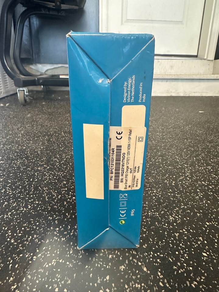 Victron Charger (12V 15A) in Fort Collins, CO (photo 6)