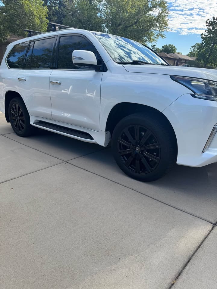 2016 Lexus LX · LX 570 Sport Utility 4D in Golden, CO (photo 9) — photo 9