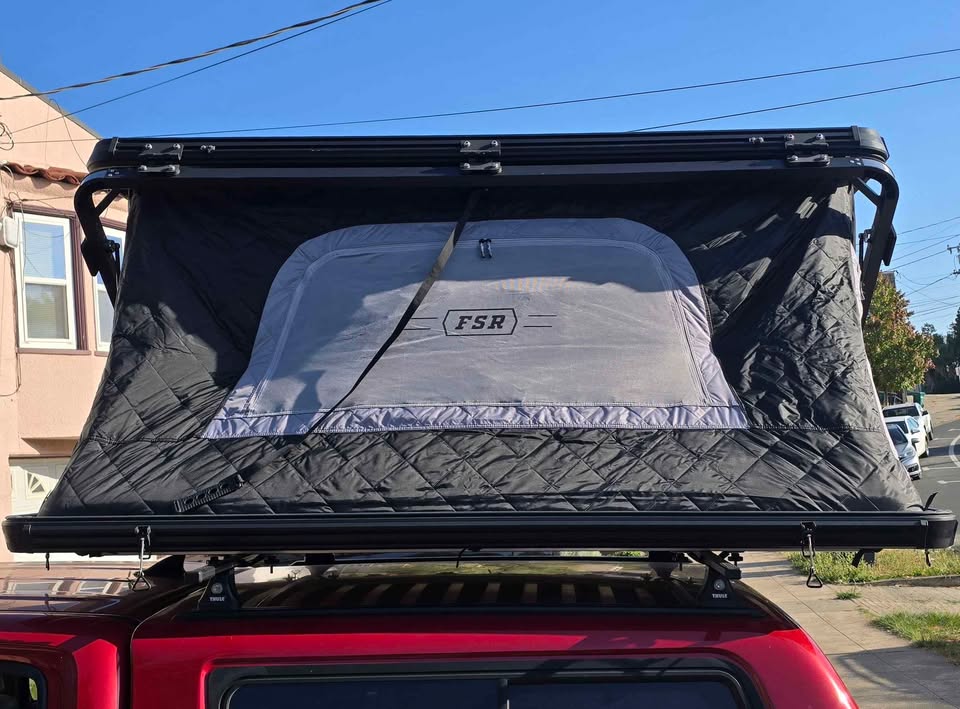 GoFSR Free Spirit Evolution Rooftop Tent (photo 7) — photo 7