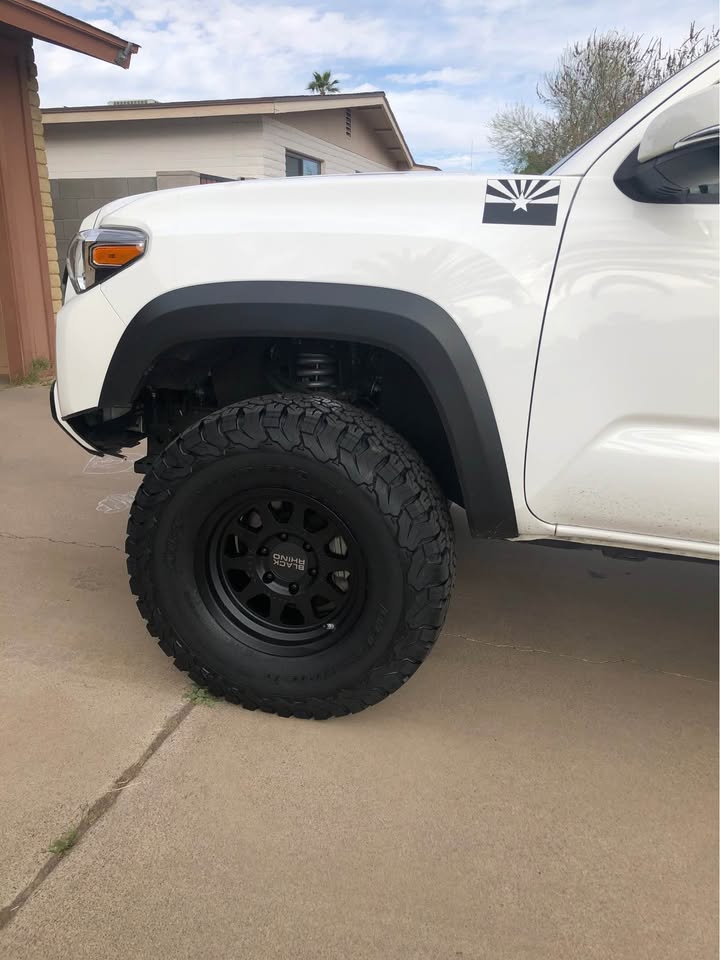 2019 Toyota Tacoma Double Cab · TRD Off-Road Pickup 4D 5 ft in Phoenix, AZ (photo 10) — photo 10