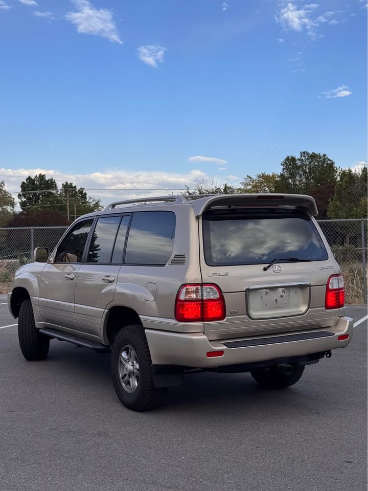 2002 Lexus LX · LX 470 Sport Utility 4D in West Jordan, UT (photo 12) — photo 12
