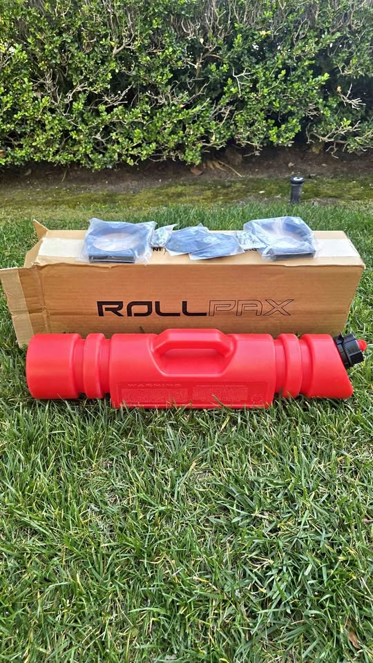 RollPax fuel container 1.5 Gallon with mount in Irvine, CA (photo 1)