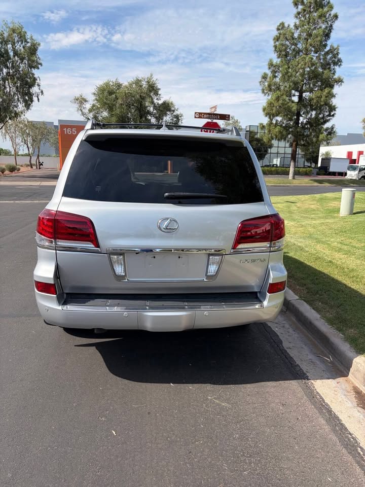2014 Lexus LX 570 in Chandler, AZ (photo 6) — photo 6