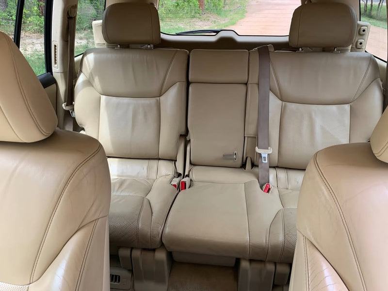 2011 Lexus LX 570 in Castle Rock, CO (photo 8) — photo 8
