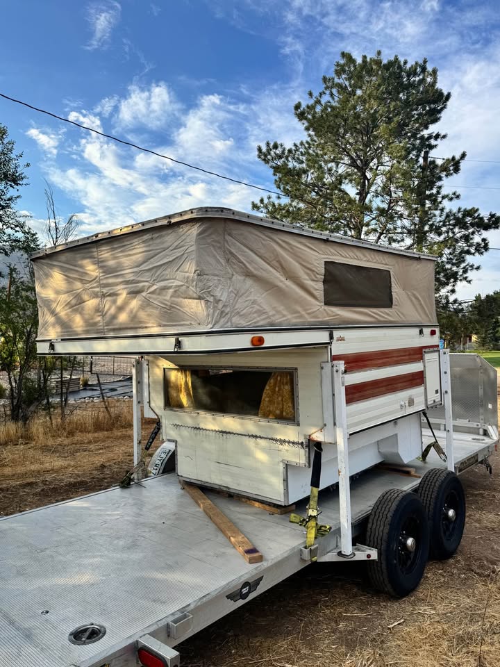1988 Four Wheel Campers hawk (photo 8) — photo 8