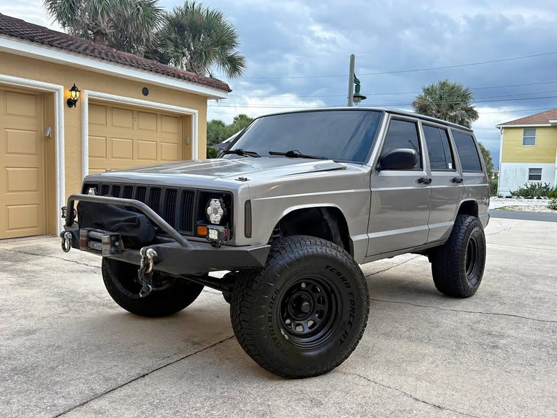 2001 Jeep Cherokee · Classic Sport Utility 4D in Palm Coast, FL (photo 1) — photo 1