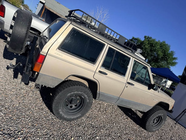1993 Jeep Cherokee XJ 4x4 – 98K Original Miles – 2 Owner – 4.0L — photo 2