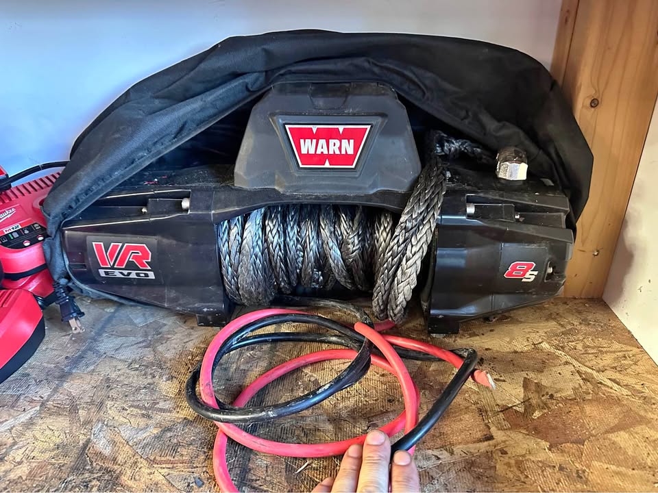 Warn evo 8s winch in Arlington, WA (photo 1)