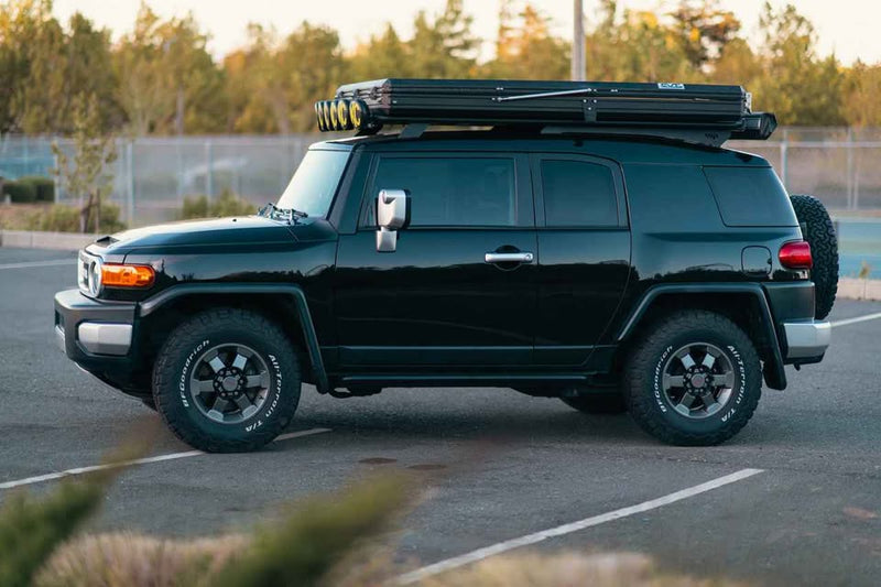 Toyota FJ Cruiser (photo 9) — photo 9
