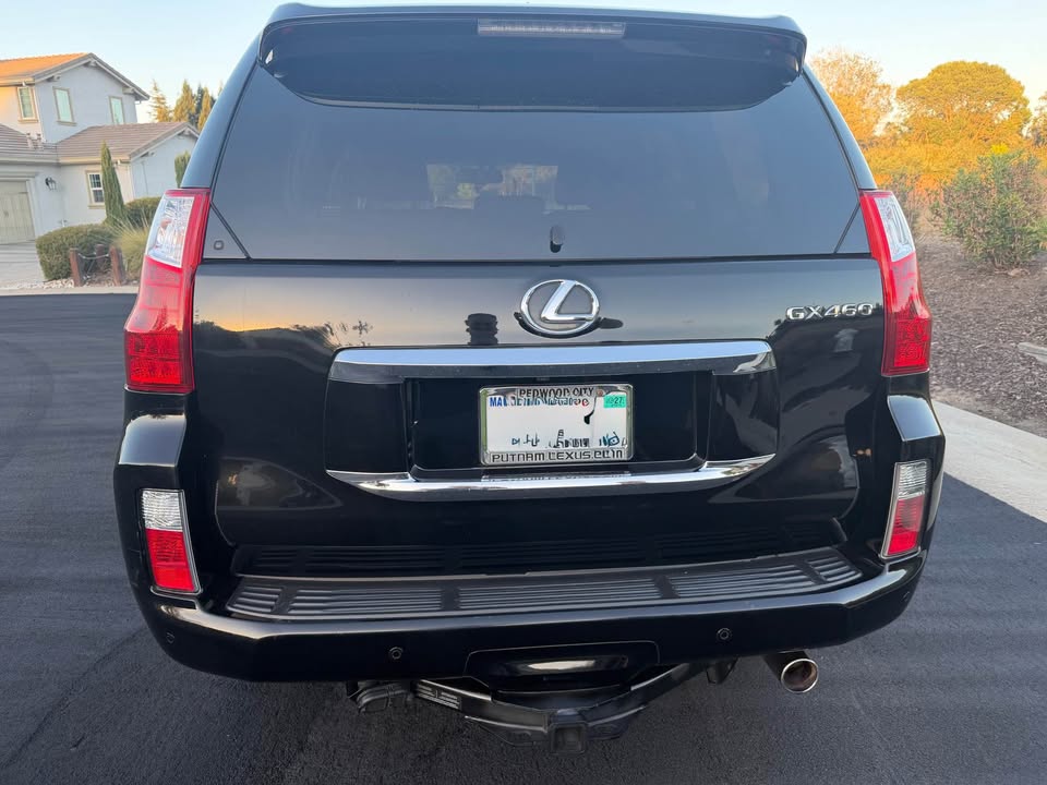 2011 Lexus GX · GX 460 Luxury Sport Utility 4D in Granite Bay, CA (photo 5) — photo 5