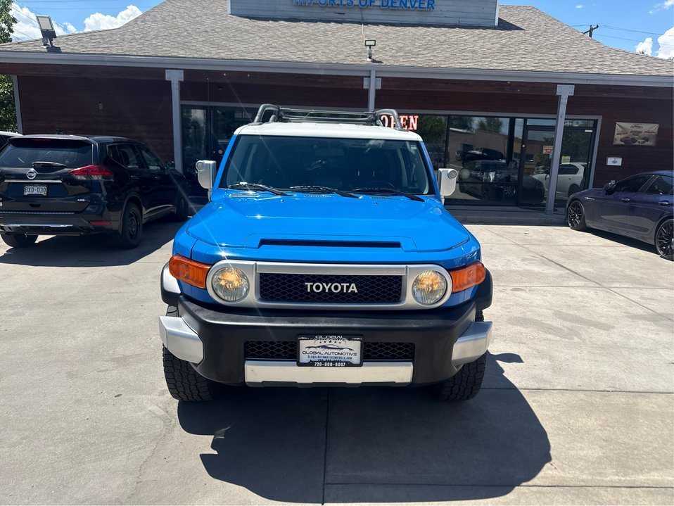 2007 Toyota FJ Cruiser in Denver, CO (photo 2) — photo 2