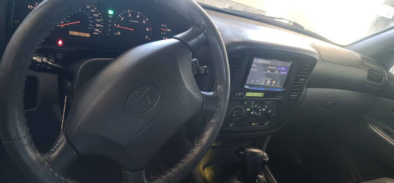 Toyota land cruiser in Lakewood, CA (photo 8) — photo 8