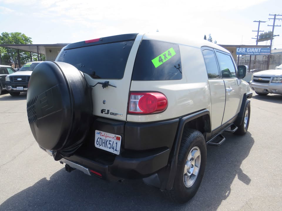 2008 Toyota FJ CRUISER in Modesto, CA (photo 6) — photo 6