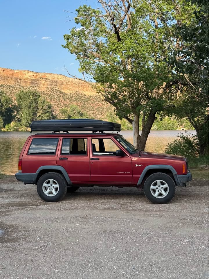 1998 Jeep Cherokee · XJ + Rooftop Tent in Fort Collins, CO (photo 2) — photo 2