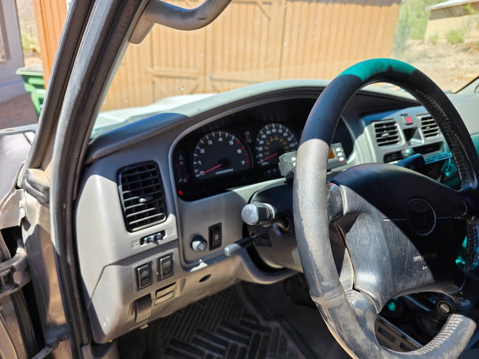 2002 Toyota 4Runner · SR5 Sport Utility 4D in Phoenix, AZ (photo 6) — photo 6