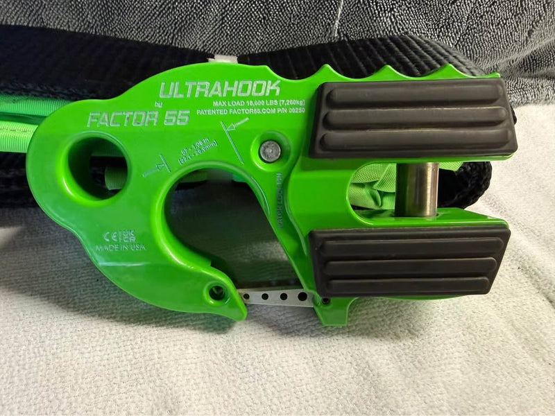 Factor 55 ULTRAHOOK with accessories in Humble, TX (photo 2) — photo 2