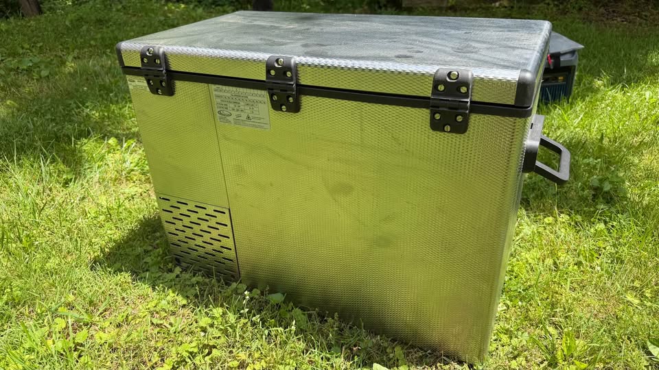 National Luna Legacy Dual Control Fridge Freezer in Church Hill, TN (photo 2) — photo 2