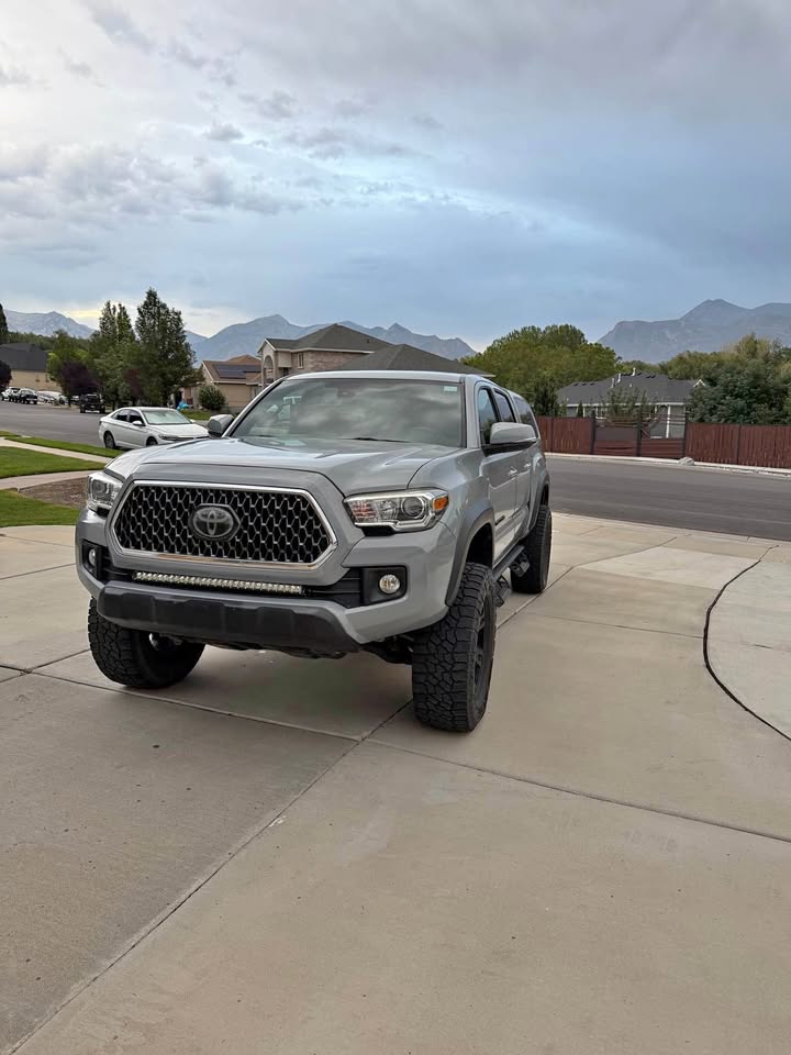 2018 Toyota Tacoma Double Cab · TRD off road in Lehi, UT (photo 1)