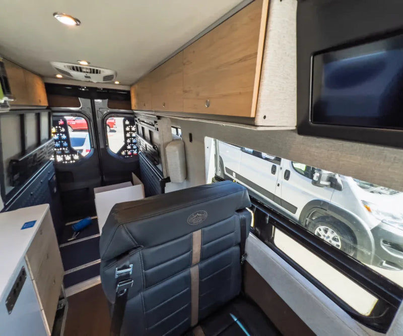 2026 Storyteller Overland DARK MODE DARK-AWD in Queen Creek, AZ (photo 7) — photo 7