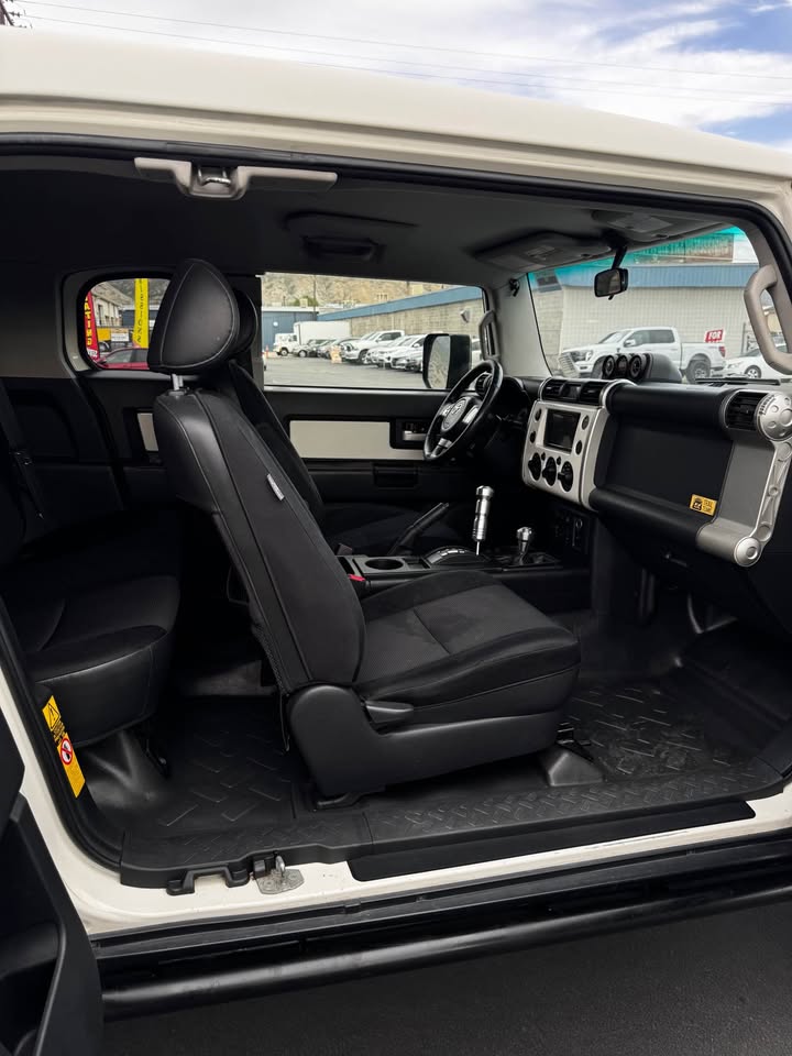 2008 Toyota FJ Cruiser in Provo, UT (photo 7) — photo 7
