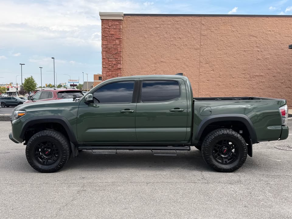2021 Toyota Tacoma Double Cab · TRD OFF-ROAD 4X4 in Tooele, UT (photo 8)