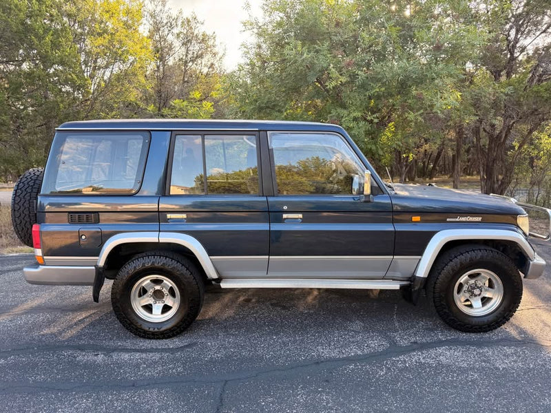 1994 Toyota Landcruiser · Prado SX Wide 3.0 Turbo-Diesel in Spicewood, TX (photo 8) — photo 8