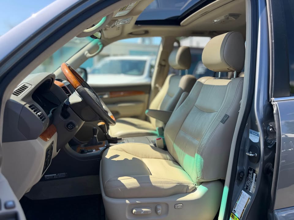 2006 Lexus GX · GX 470 Sport Utility 4D in Denver, CO (photo 10)