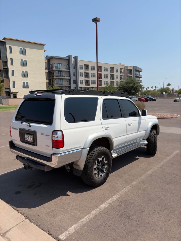 2001 Toyota 4Runner · Sr5 4WD in Phoenix, AZ (photo 4) — photo 4