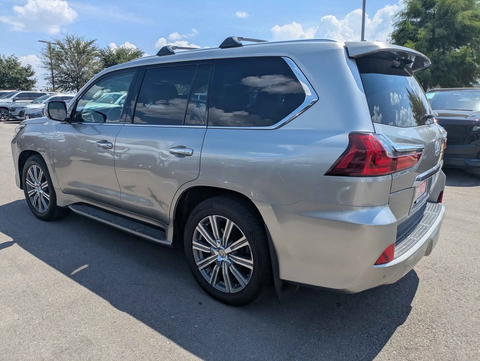 2017 Lexus LX · LX 570 Sport Utility 4D in Austin, TX (photo 3) — photo 3