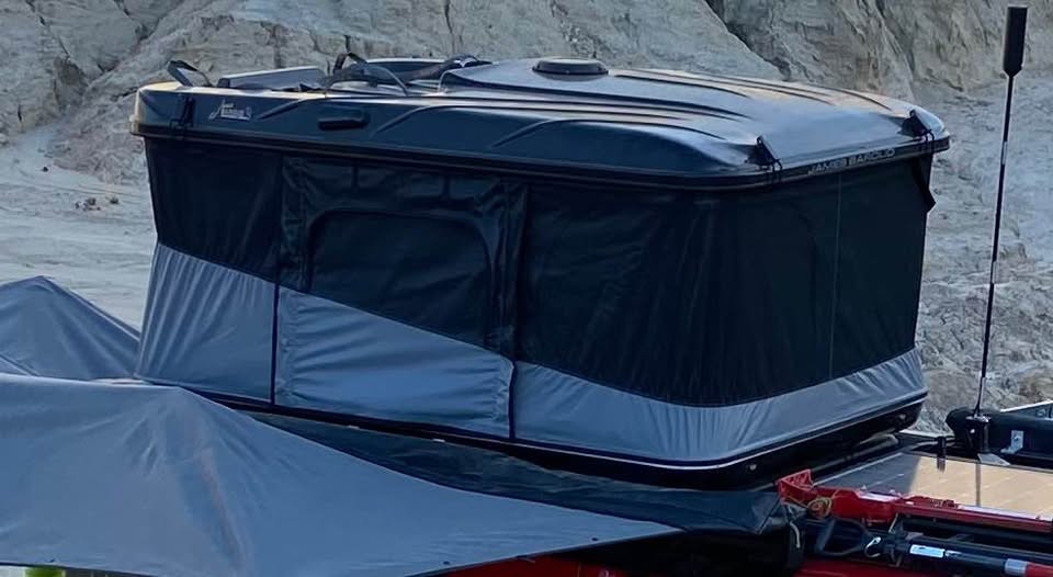 James Baroud Explorer Roof Top Tent (Standard Size, Black) in Jamul, CA (photo 4) — photo 4