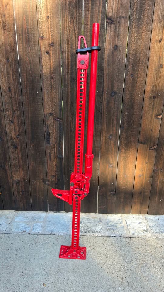 60" Hi-Lift Jack (Where's the Jeeps) — photo 2