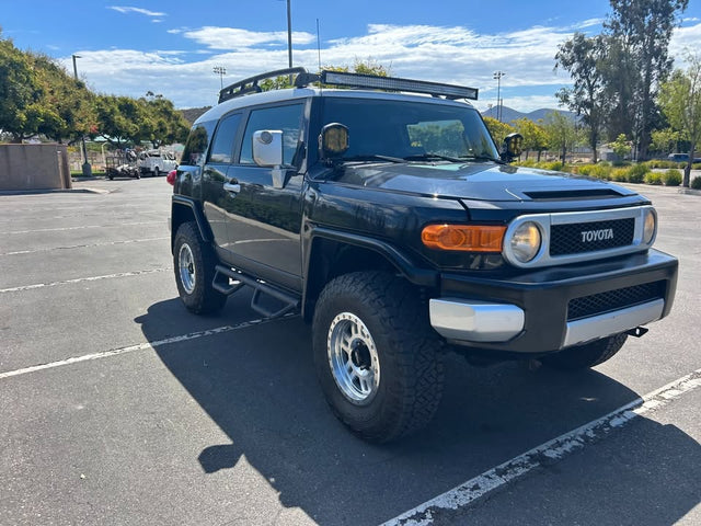 2007 Toyota FJ Cruiser — photo 2