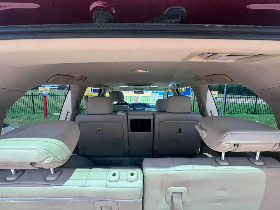 2009 Lexus LX · LX 570 Sport Utility 4D in Del Valle, TX (photo 8) — photo 8