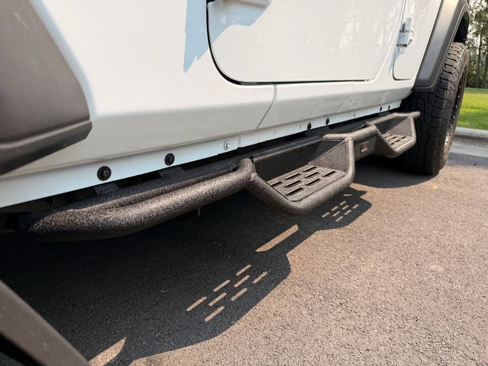 2023 Jeep Wrangler 4-Door Sport S 4x4 Sport in Denver, CO (photo 11) — photo 11