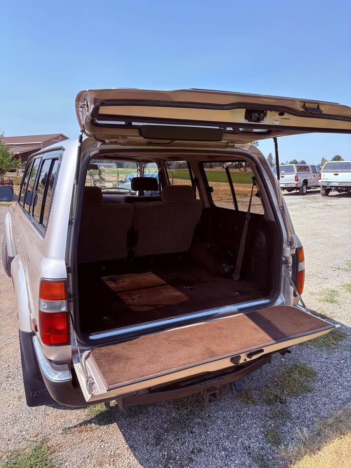 1994 80 Series Toyota Landcruiser in Spokane, WA (photo 5)