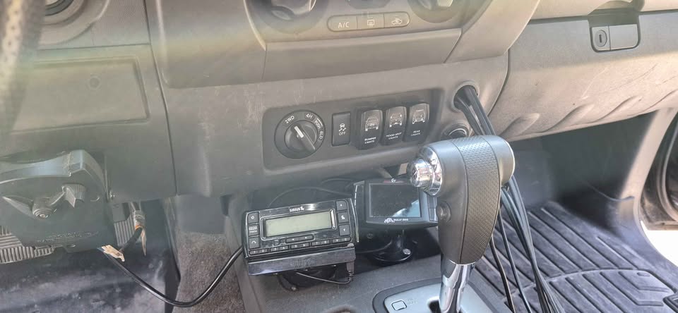 2013 Nissan Xterra · X Sport Utility 4D (photo 10) — photo 10