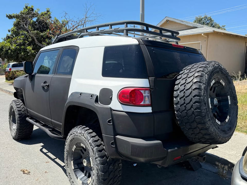 2010 Toyota FJ Cruiser (photo 2) — photo 2