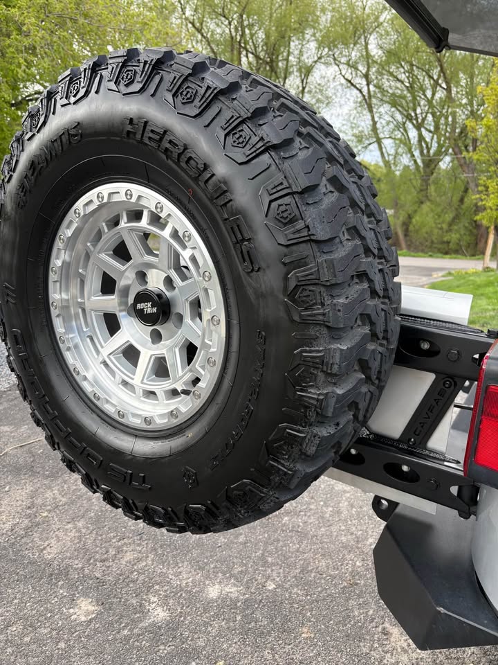 2012 Jeep Wrangler · Sahara Sport Utility 4D in Mendon, UT (photo 4) — photo 4