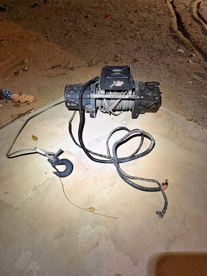 Smittybilt xrc winch in Mesa, AZ (photo 1) — photo 1