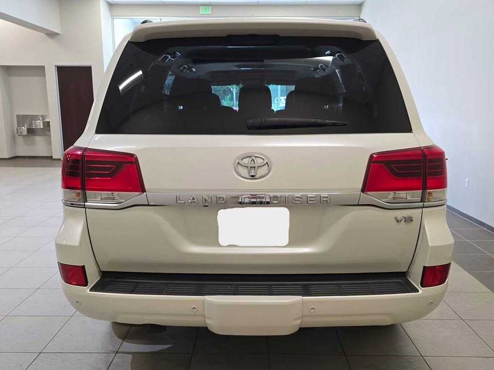 2017 Toyota Land Cruiser 4WD (Natl) (photo 3) — photo 3