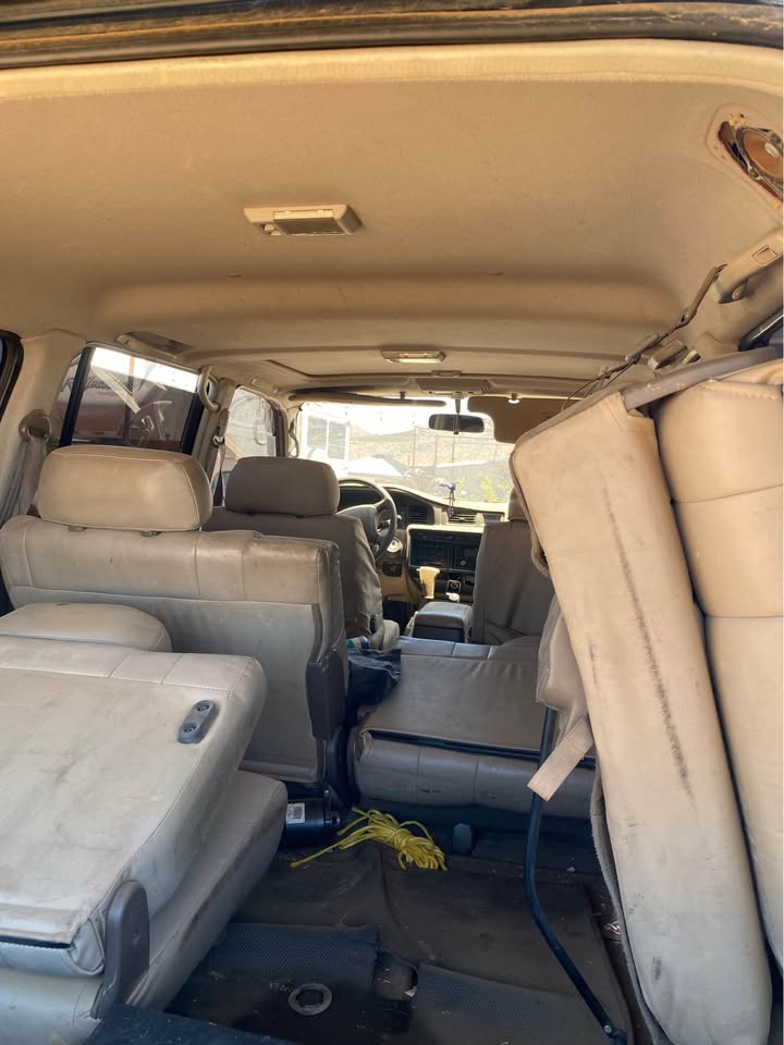 1995 Toyota Land Cruiser 290k + in Peoria, AZ (photo 6) — photo 6