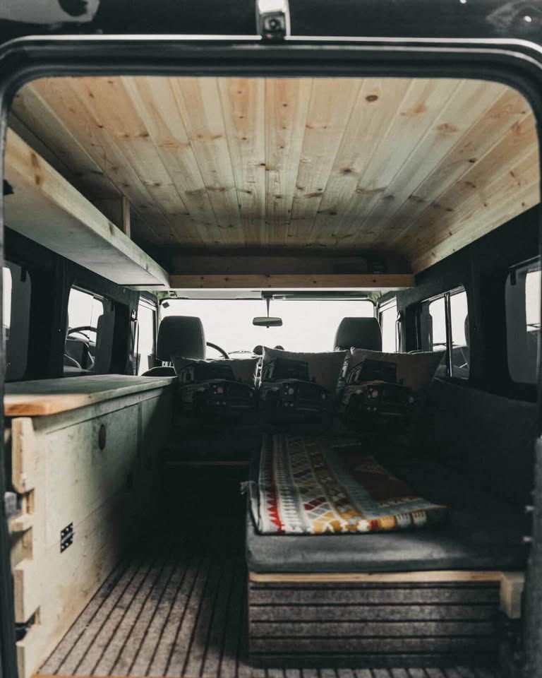 1986 Land Rover Defender 110 in Tomball, TX (photo 10) — photo 10
