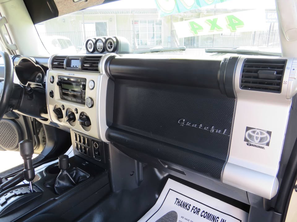 2008 Toyota FJ CRUISER in Modesto, CA (photo 12) — photo 12