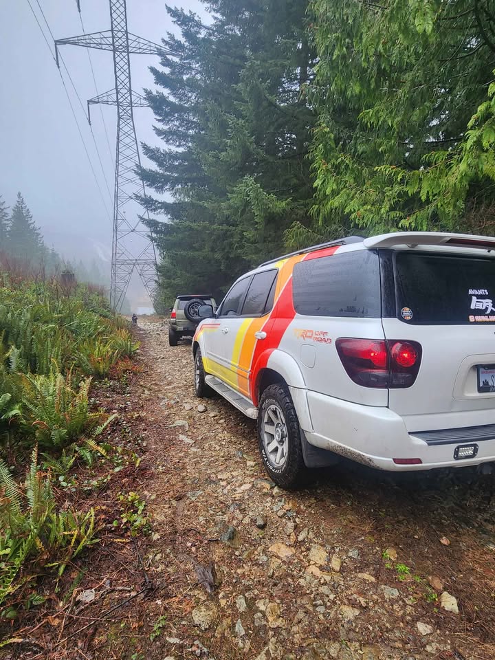 2006 Toyota Sequoia Limited 4x4 in Renton, WA (photo 4) — photo 4