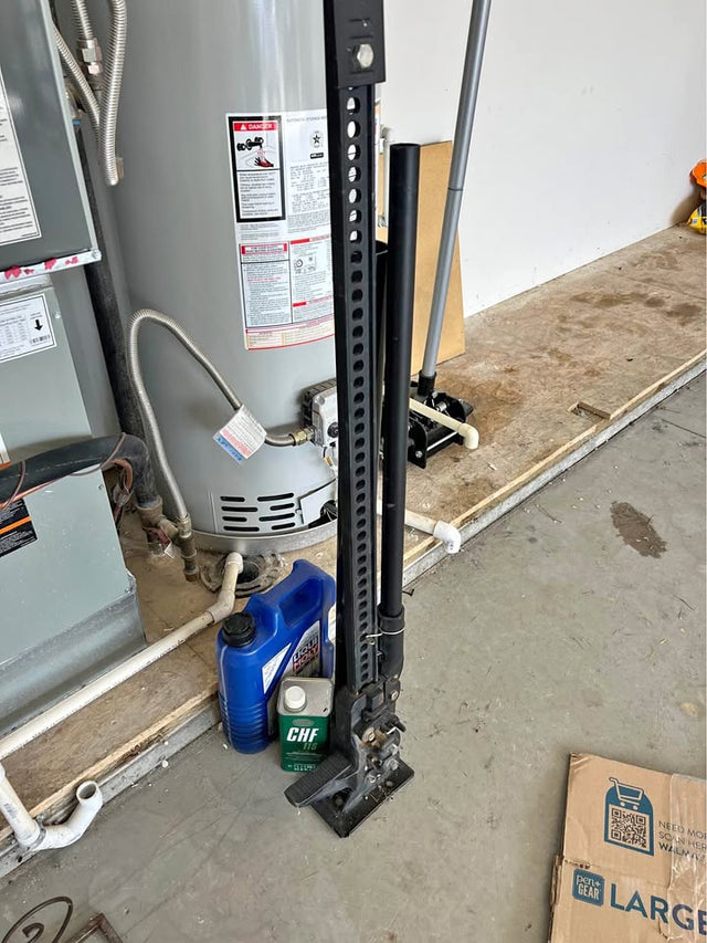 Hi lift jack (photo 1)