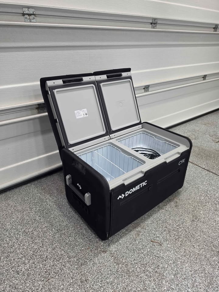 Dometic CFX3 75DZ Dual Zone Fridge And Freezer (photo 2) — photo 2